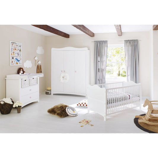 Babykamer Florentina wit: ledikant, brede commode en 2 - deurs kledingkast - FamilyStuff