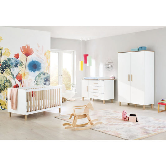 Babykamer 'lumi' 3 delig – Tijdloos design met extra ruimte en warme houtaccenten - FamilyStuff