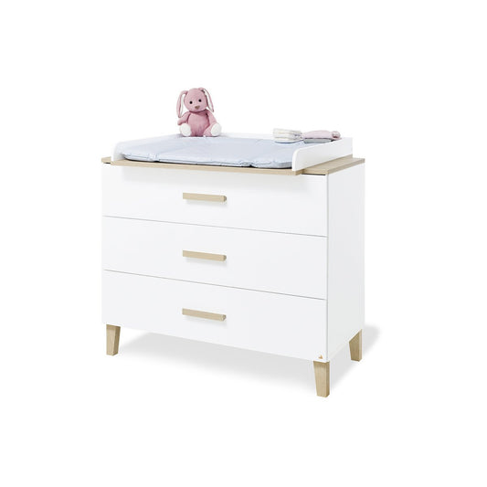 Babykamer Lumi: ledikant, brede commode - FamilyStuff
