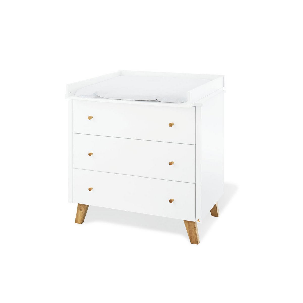 Babykamer Pan wit: ledikant, brede commode en grote kledingkast - FamilyStuff