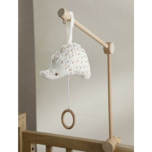 HEDGEHOG Muzikale Mobiel – handgemaakt van vilt en hout