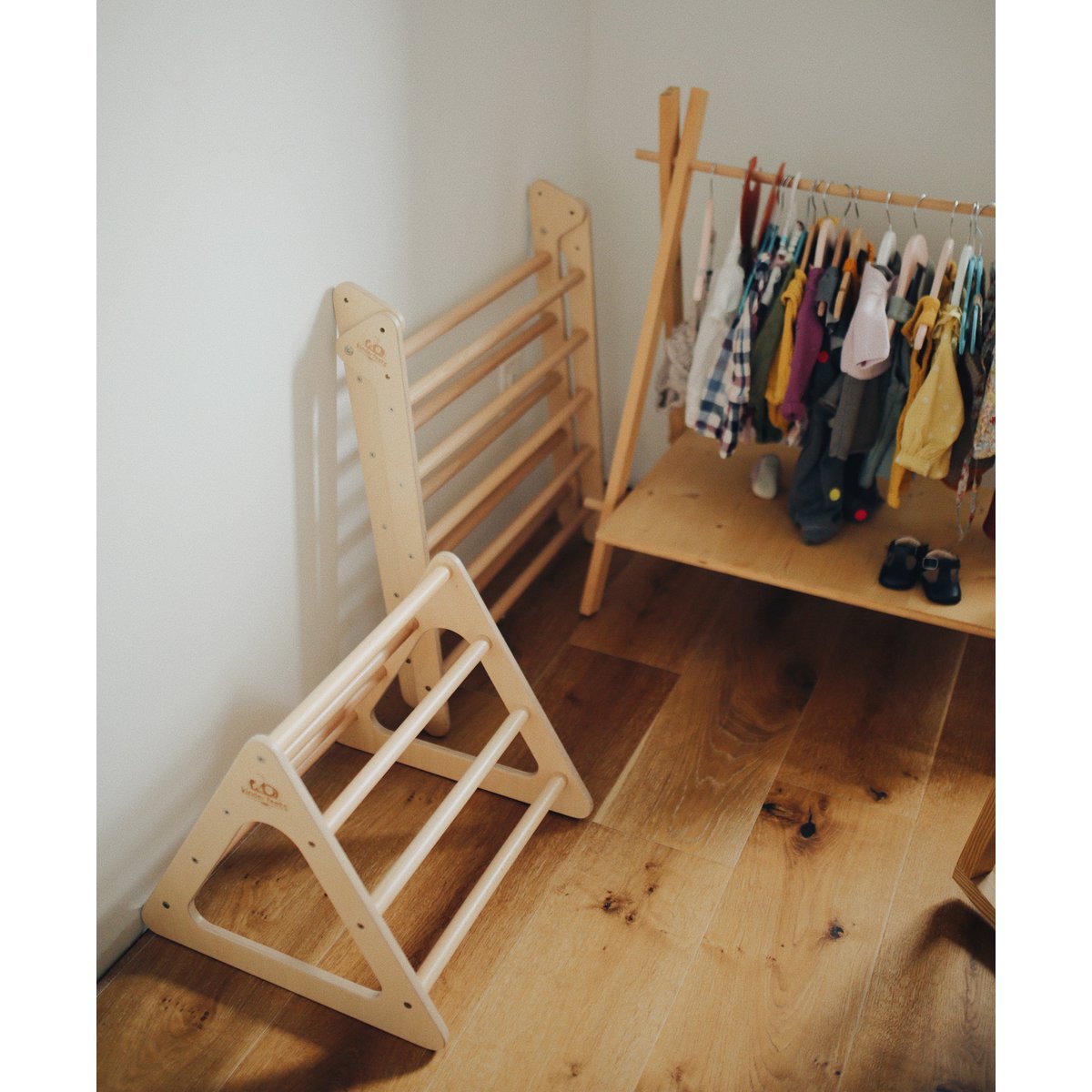 Kinderfeets Houten Pikler Driehoek / Triangle Klimrek / Klimdriehoek - Small - FamilyStuff