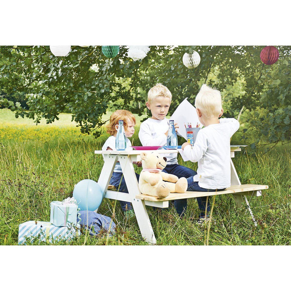 Kinderpicknicktafel Nicki – Witte 4 - zitter voor Buiten - FamilyStuff