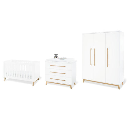 Babykamer comleet Riva: ledikant, commode en grote kledingkast