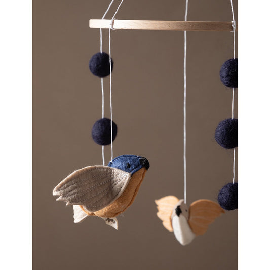 NILS Babymobiel decoratie – Handgemaakte vilten vogels & viltballen