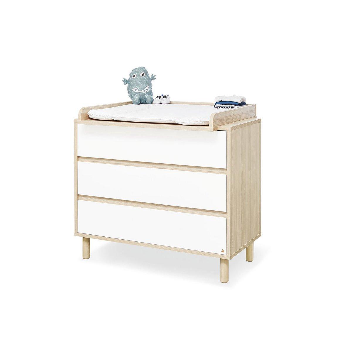 Babykamer Flow: ledikant, commode en 3 - deurs Kledingkast - FamilyStuff