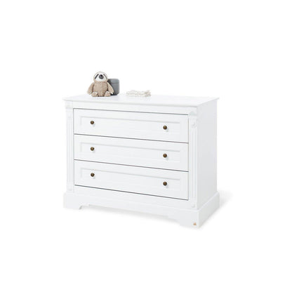 Babykamerset Emilia: ledikant, commode, 2 - deurskledingkast en wandplank - FamilyStuff