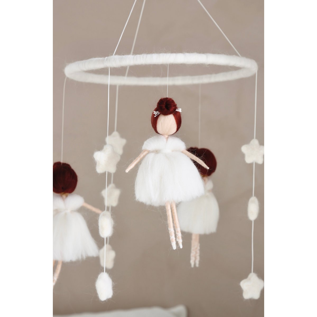 Dansende Babymobiel – Handgemaakt & Natuurlijk