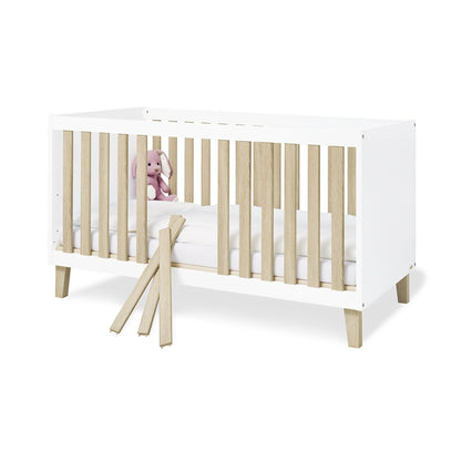 Babykamer 'lumi' 3 delig – Tijdloos design met extra ruimte en warme houtaccenten