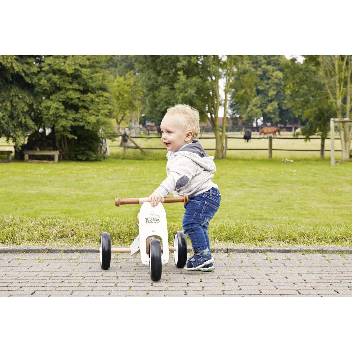 Mini driewieler 'Charlie', wit/naturel - FamilyStuff